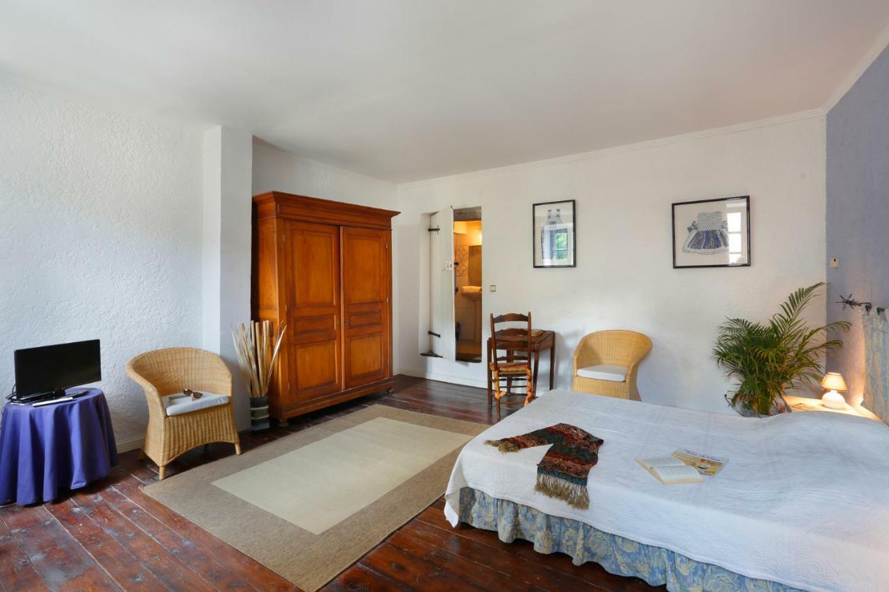 Bed and Breakfast Chateau De Montfroc Екстер'єр фото